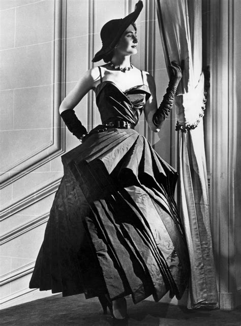 famous women who wore dior|women of the christian dior.